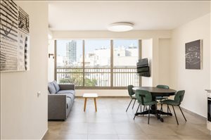 דירה להשכרה 4 חדרים בתל אביב - יפו בוגרשוב  