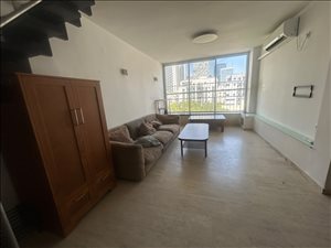 דירת גג להשכרה 5 חדרים בגבעתיים בורוכוב 