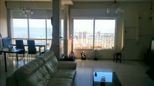 דירה למכירה 4 חדרים בחיפה שדרות אליהו גולומב 