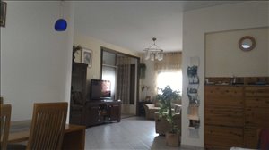דירה למכירה 5 חדרים בחיפה נתיב חן 
