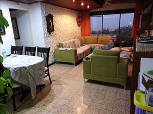 דירה למכירה 4 חדרים בחיפה יהודה בורלא 
