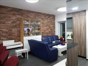 דירה למכירה 3 חדרים בתל אביב יפו דרך מנחם בגין 