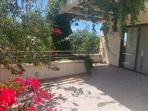 בית פרטי למכירה 5.5 חדרים באביחיל הגדוד העברי 