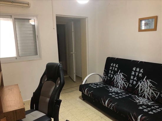 דירה למכירה 4 חדרים בשדרות יגאל אלון נווה אשכול 
