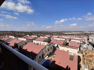 דירה למכירה 5 חדרים באריאל מוריה 