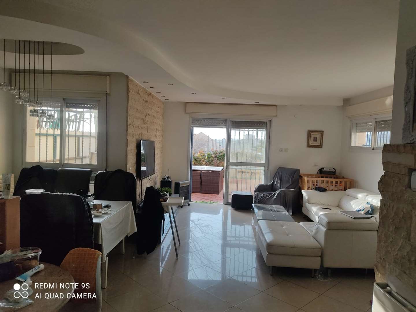 קוטג למכירה 6 חדרים בגבעת זאב ערוגות 