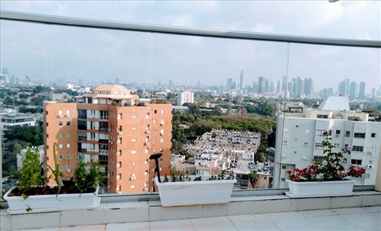 פנטהאוז למכירה 6.5 חדרים בתל אביב יפו איינשטיין רמת אביב הירוקה 
