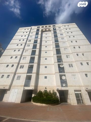תמונה 2 ,דירה 3 חדרים למכירה בחיפה רמב''ן הדר עליון
