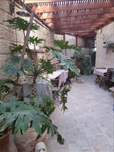 דירת גן למכירה 4 חדרים בירושלים פלורנטין 