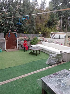 דירת גן למכירה 4 חדרים בתל אביב יפו יגאל אלון 