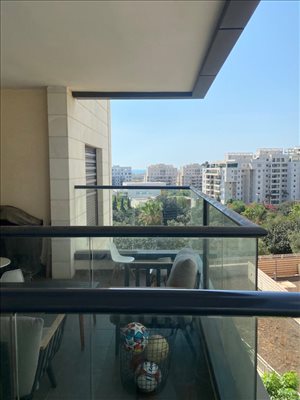 דירה למכירה 4 חדרים בתל אביב יפו אבשלום חביב 