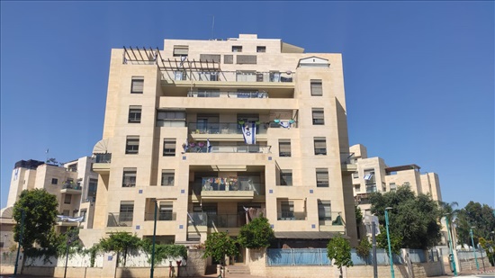 תמונה 4 ,דירה 5 חדרים למכירה בלוד יעקב פלומניק רמת אלישיב