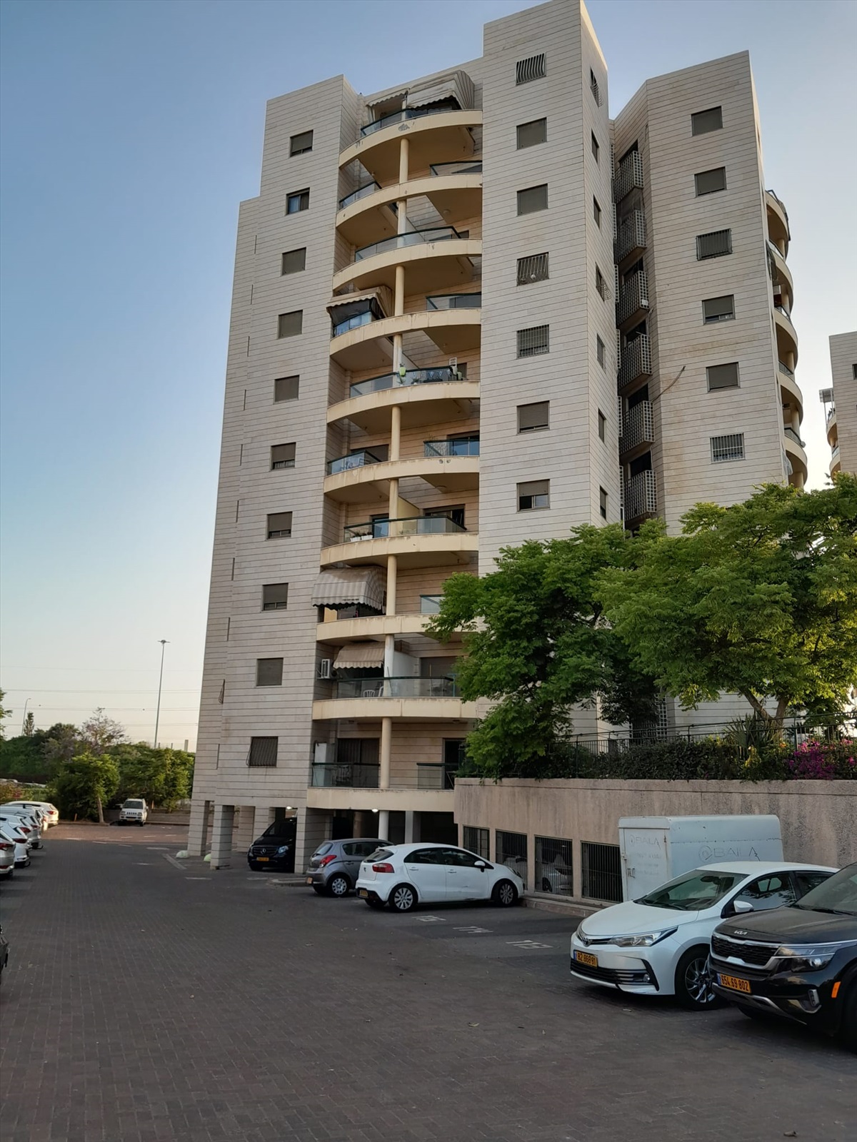 תמונה 1, דירה 2.5 חדרים למכירה בראשון לציון, התוף, נאות אשלים