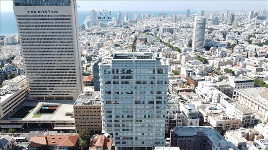 תמונה 1 ,דירה 4.5 חדרים למכירה בתל אביב יפו שדרות רוטשילד 17