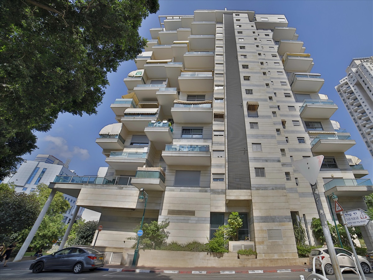 תמונה 1, דירה 4 חדרים למכירה ברמת גן, שדרת התמרים, מרכז