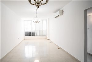 דירה למכירה 3.5 חדרים בבת ים בלפור 