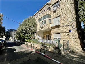 דירה למכירה 4 חדרים בחיפה יוסף הדר 