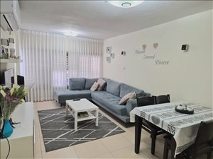 דירה למכירה 5 חדרים בתל אביב יפו בירנית 