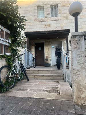 קוטג למכירה 5 חדרים בירושלים מרדכי זר 