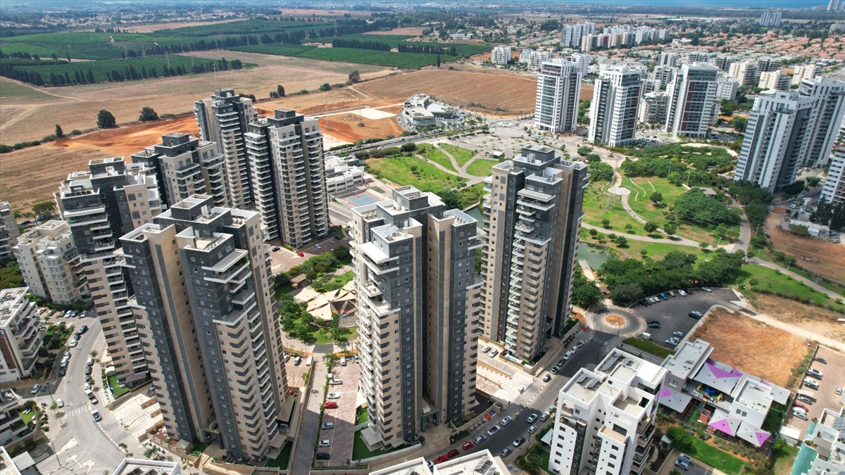 תמונה 1, דירה 4 חדרים למכירה בחדרה, לכיש, הפארק