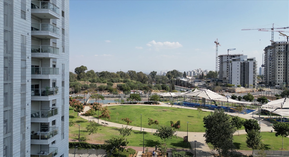 תמונה 1, דירה 5 חדרים למכירה בראשון לציון, דרך חיים הרצוג, שיכון המזרח