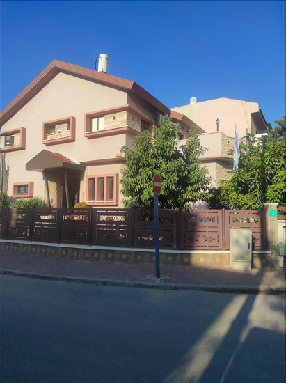 תמונה 2, דו משפחתי 6 חדרים למכירה בלוד, סער עקבא 16 , נוה נוף