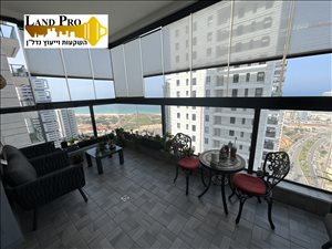 דירה למכירה 5 חדרים בבת ים הקוממיות 