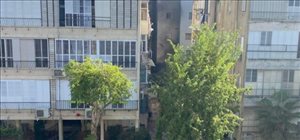 דירה למכירה 2.5 חדרים בבת ים הגדוד העברי 