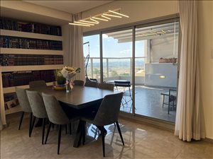פנטהאוז למכירה 6.5 חדרים באלעד ניסים גאון בית וגן 