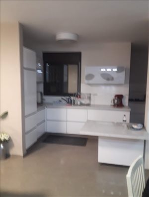 דירת גן למכירה 4 חדרים בצפת הנשיא משכנות לביא  