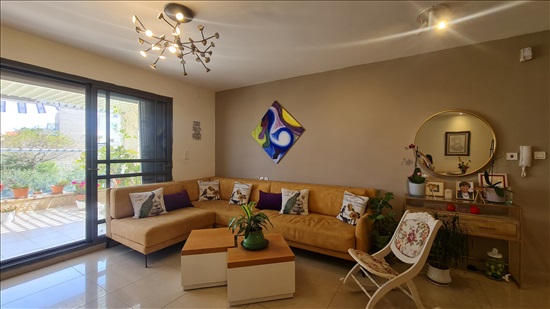 תמונה 4, דירת גן 6 חדרים למכירה במעלה אדומים, האלמוג, נופי הסלע