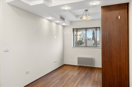 תמונה 6 ,דירה 4.5 חדרים למכירה בירושלים, כספי, ארנונה