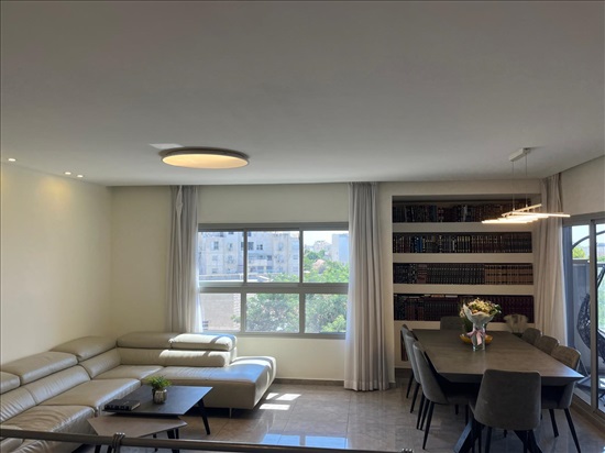 תמונה 6 ,פנטהאוז 6.5 חדרים למכירה באלעד, ניסים גאון, בית וגן