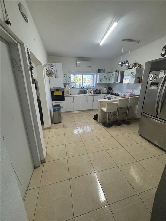 תמונה 2 ,דירה 5 חדרים למכירה בקרית חיים, אברבנאל, קרית חיים