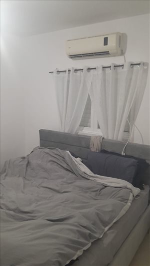 דירה למכירה 3 חדרים בבת ים השיקמה 