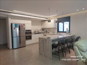 פנטהאוז למכירה 5 חדרים בפתח תקווה הלפרין 8  