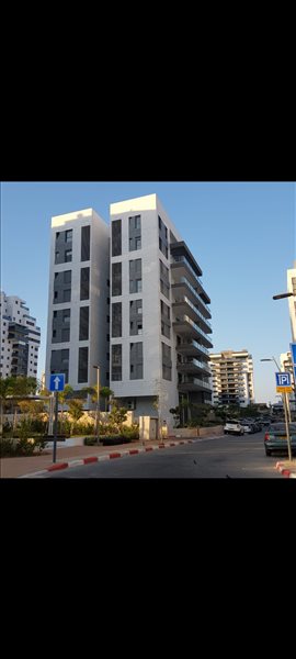 מיני פנטהאוז למכירה 5 חדרים בראשון לציון סיטרמן מיכאל 
