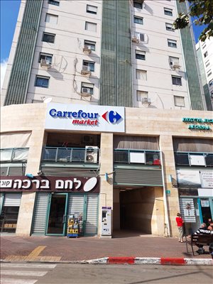 דירה למכירה 1.5 חדרים בלוד ארבע עונות 