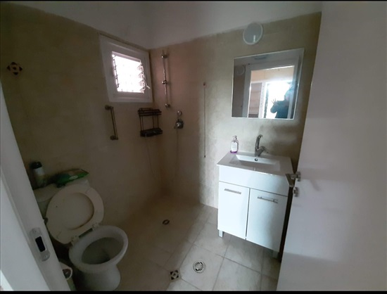 תמונה 3, בית פרטי 3.5 חדרים למכירה בהרצליה, החרמון, נווה ישראל