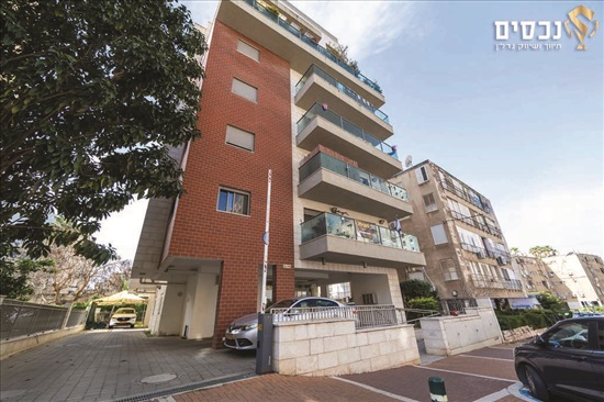 תמונה 1 ,דירה 4 חדרים למכירה בפתח תקווה, ביל"ו 21, לב המושבה