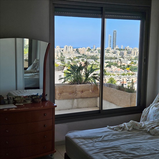 תמונה 5 ,דופלקס 6 חדרים למכירה בחולון, מנחם בגין, ח' 300