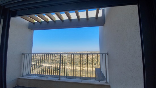 תמונה 7 ,דירת גג 4 חדרים למכירה באבני חפץ, הארז, קדם