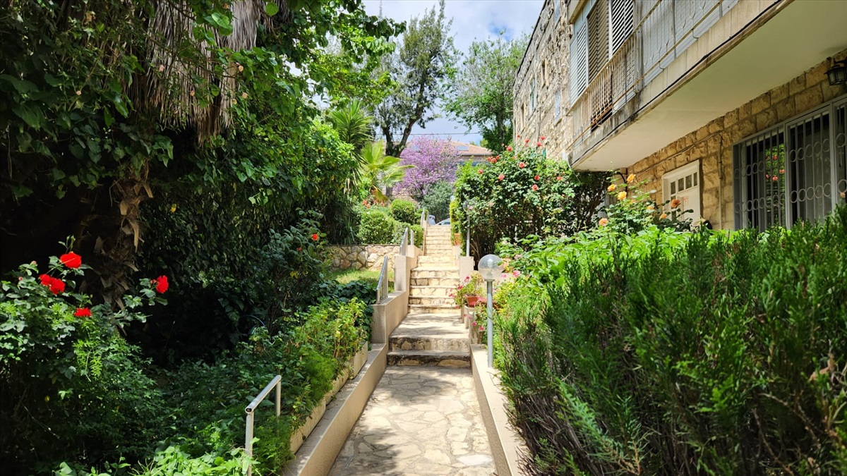 תמונה 1, דירה 3 חדרים למכירה בירושלים, בית הכרם, בית הכרם