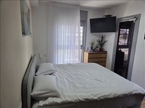 דירה למכירה 4 חדרים בבת ים יוחנן הסנדלר פארק הים 
