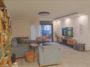דירה למכירה 4 חדרים בכפר יונה אהבת אדם  שרונה 