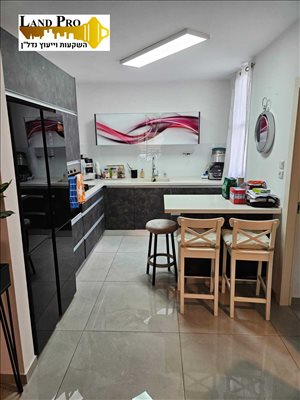 דירה למכירה 5 חדרים בראשון לציון הגיתית נאות אשלים 