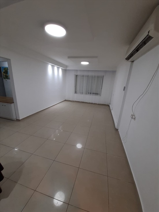 תמונה 1 ,דירה 4 חדרים למכירה ברמלה, שדרות בן גוריון, בן גוריון