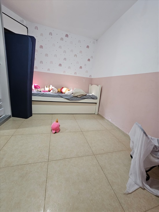 תמונה 3 ,דירת גן 4 חדרים למכירה בגבעת זאב, יהושע בן נון, המכבים