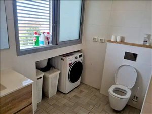 דירה למכירה 4 חדרים בהוד השרון התחייה 