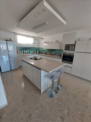 קוטג למכירה 6 חדרים בגבעת זאב שאול המלך  